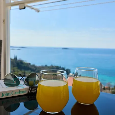Apartment Iris Sea View - Free Beach Parking *